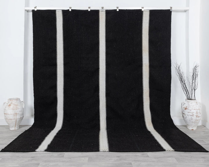 Brown Kilim Rug 8' 6" x 10' 1" | No. VR88697