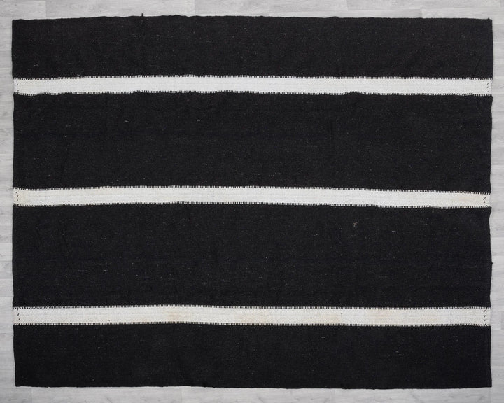 Brown Kilim Rug 8' 6" x 10' 1" | No. VR88697