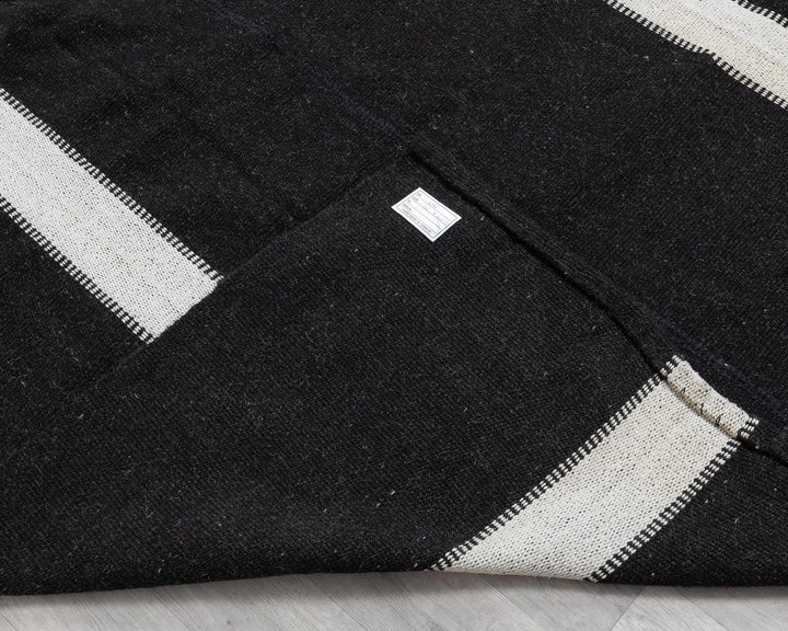 Brown Kilim Rug 8' 6" x 10' 1" | No. VR88697