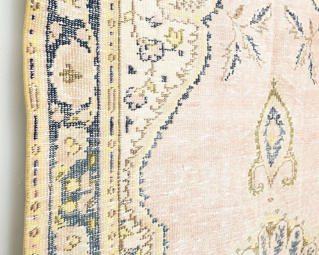 Pink Oushak Rug 5' 1" x 8' 11" | No. VR88896