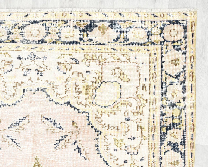 Pink Oushak Rug 5' 1" x 8' 11" | No. VR88896