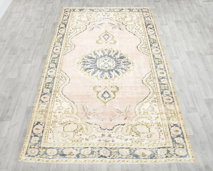 Pink Oushak Rug 5' 1" x 8' 11" | No. VR88896