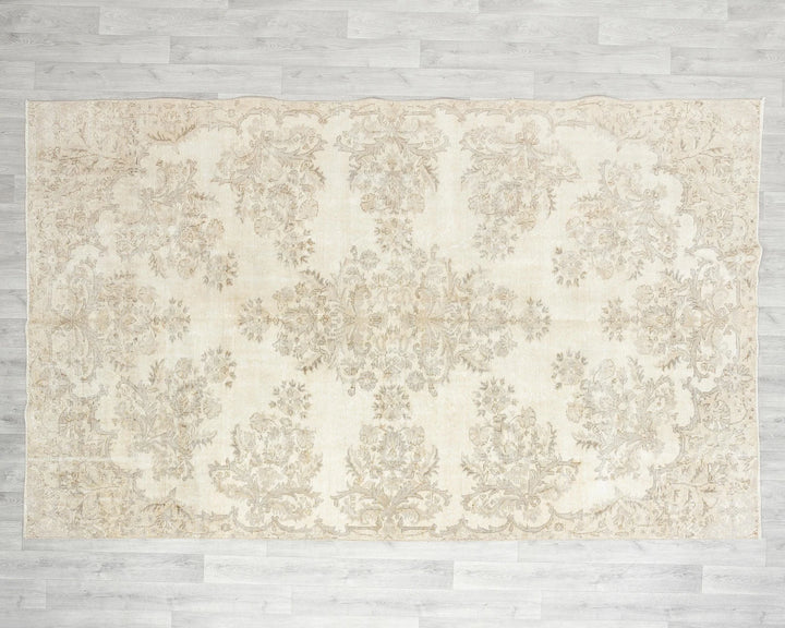 Beige Turkish Oushak Rug 6'2" x 9'7" Hand-Knotted | No. VR89097