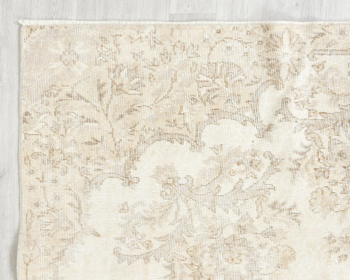 Beige Turkish Oushak Rug 6'2" x 9'7" Hand-Knotted | No. VR89097
