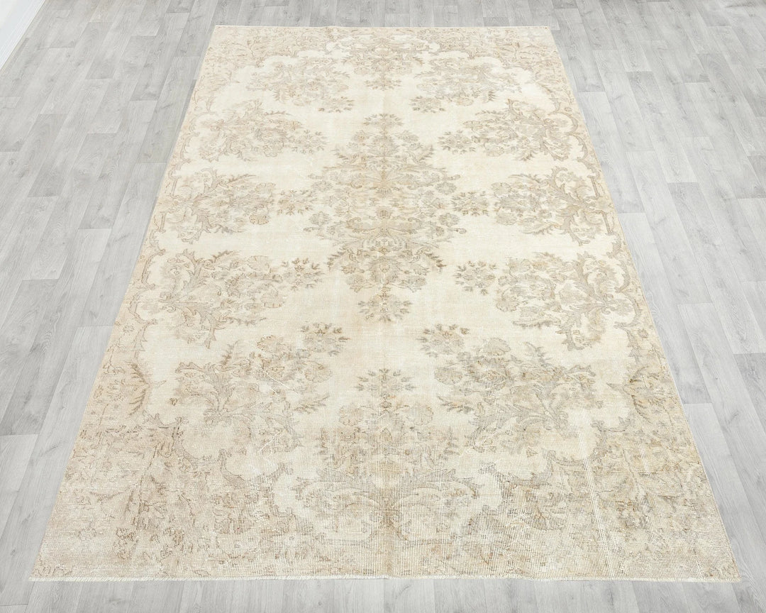 Beige Turkish Oushak Rug 6'2" x 9'7" Hand-Knotted | No. VR89097