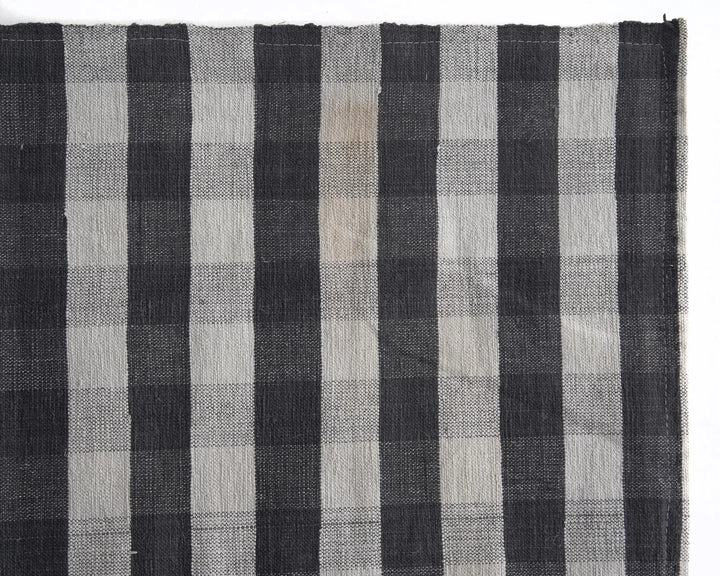 Black Kilim Rug 5' 5" x 8' 1" | No. VR89207
