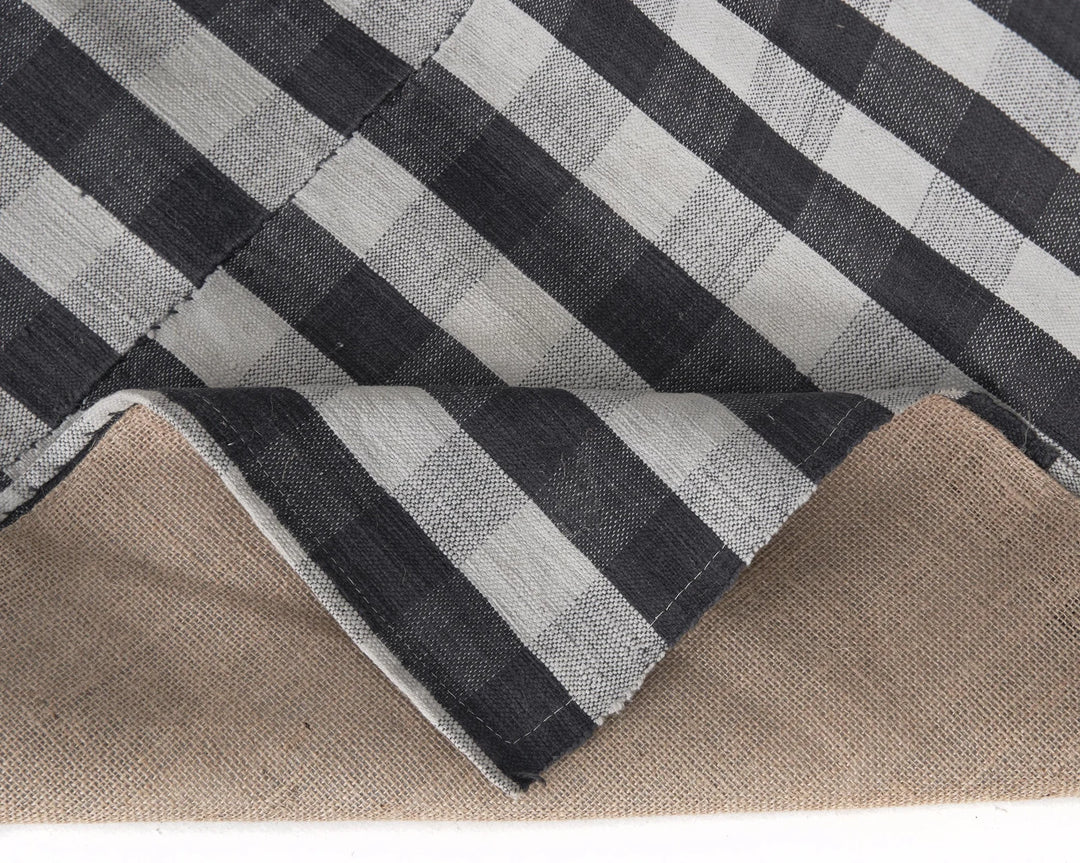 Black Kilim Rug 5' 5" x 8' 1" | No. VR89207
