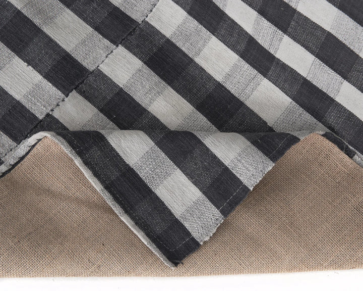 Black Kilim Rug 5' 5" x 8' 1" | No. VR89207