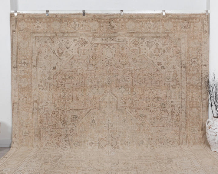 Beige Turkish Oushak Rug 10' x 12' 7" Hand-Knotted | No. VR89271