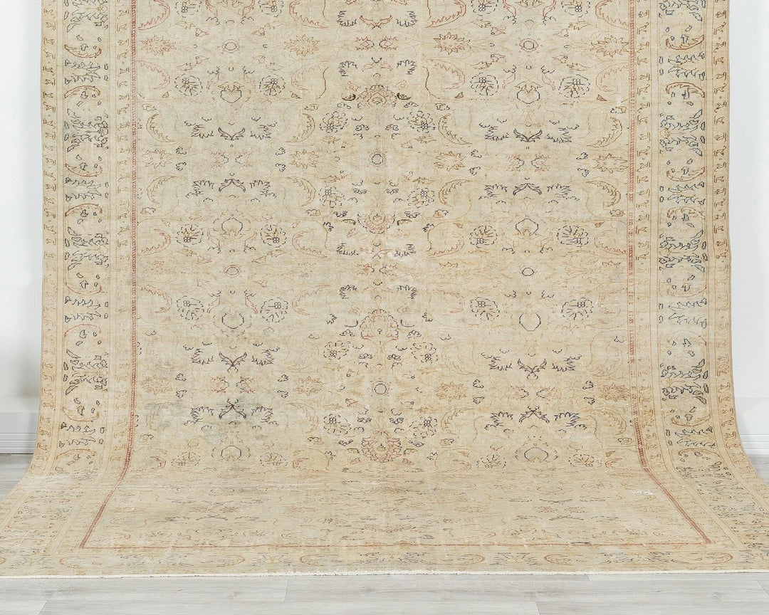 Multicolor Turkish Oushak Rug 6'5" x 9'6" Hand-Knotted | No. VR89449