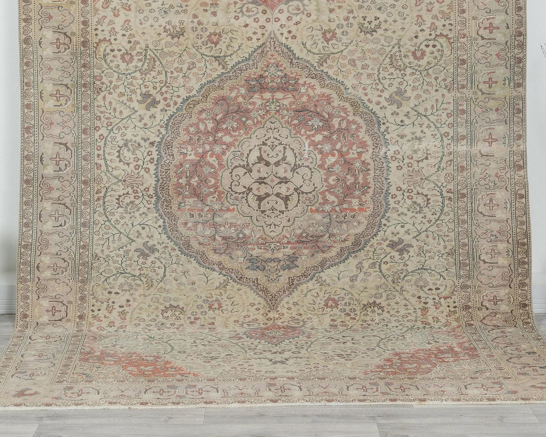 Multicolor Turkish Oushak Rug 6'7" x 9'6" Hand-Knotted | No. VR89567