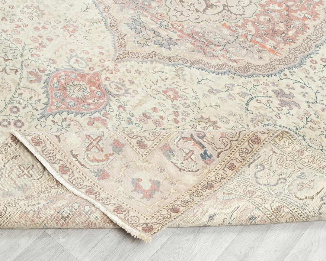 Multicolor Turkish Oushak Rug 6'7" x 9'6" Hand-Knotted | No. VR89567
