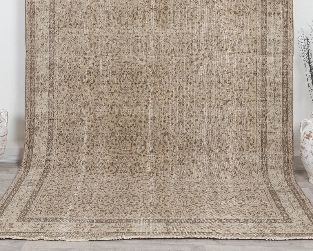 Oushak Rug 6' 9" x 10' 1" | No. VR90083