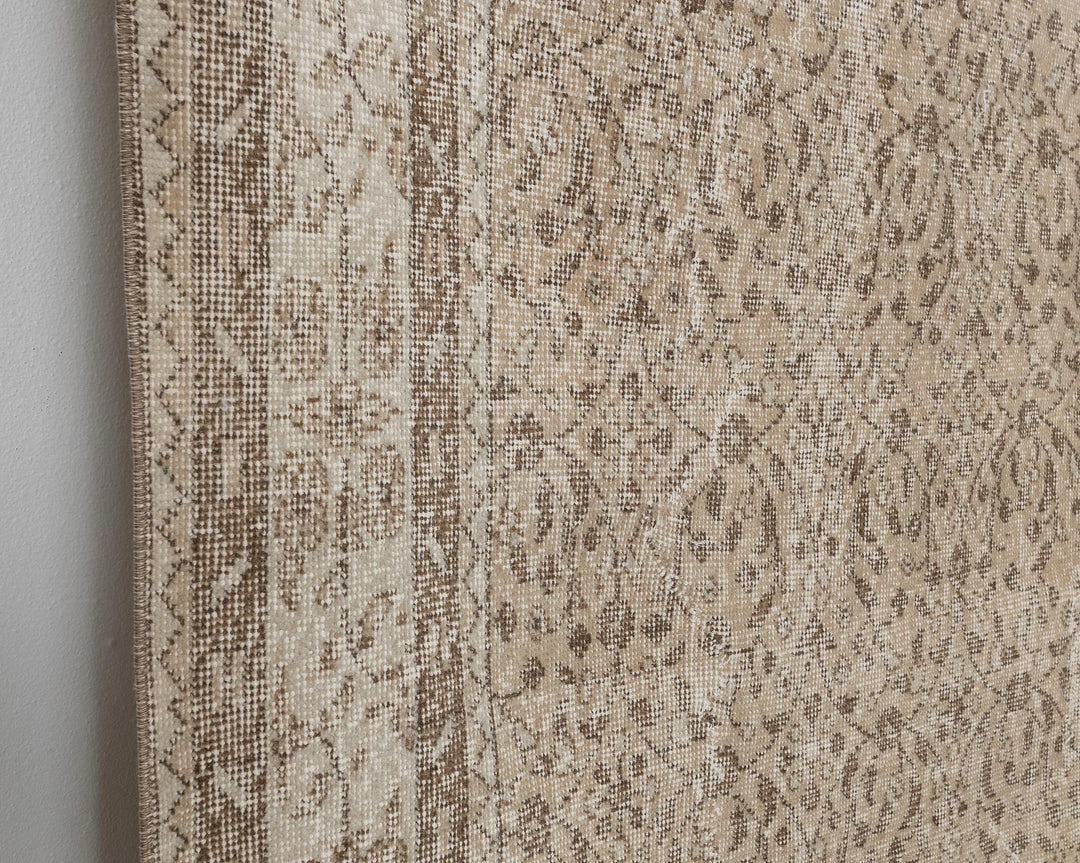 Oushak Rug 6' 9" x 10' 1" | No. VR90083