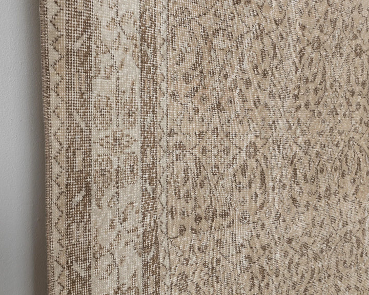 Oushak Rug 6' 9" x 10' 1" | No. VR90083