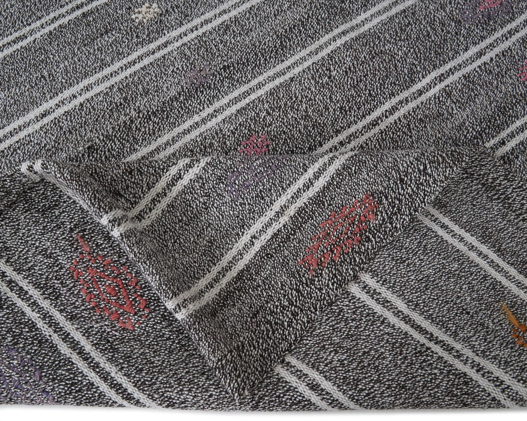 Gray Turkish Kilim Rug 6' 7" x 9' 8" Flat-Weave | No. VR90180