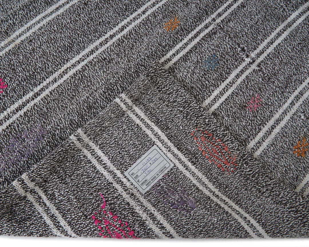 Gray Turkish Kilim Rug 6' 7" x 9' 8" Flat-Weave | No. VR90180