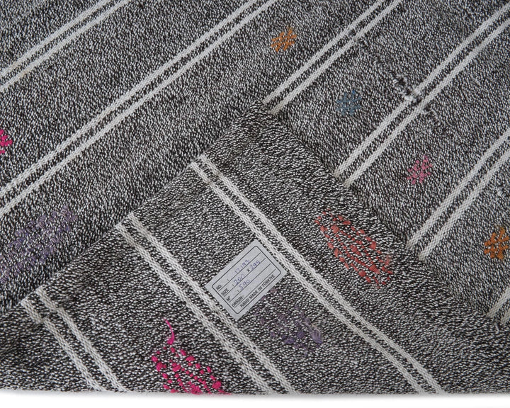 Gray Turkish Kilim Rug 6' 7" x 9' 8" Flat-Weave | No. VR90180