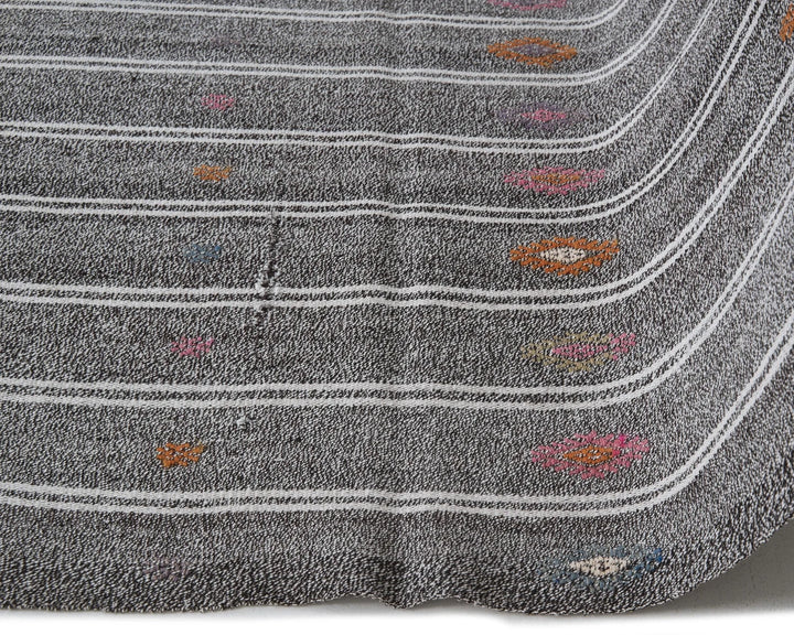 Gray Turkish Kilim Rug 6' 7" x 9' 8" Flat-Weave | No. VR90180