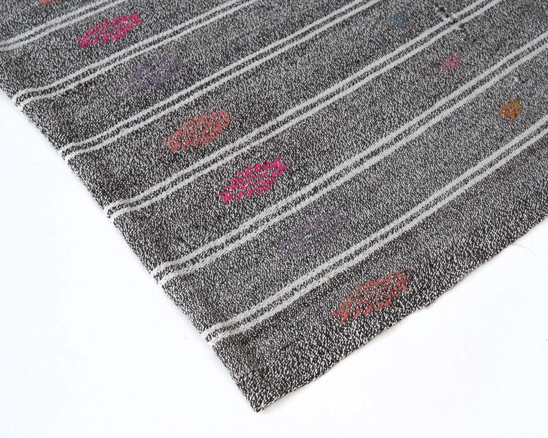 Gray Turkish Kilim Rug 6' 7" x 9' 8" Flat-Weave | No. VR90180