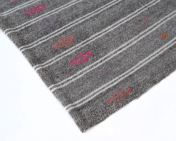 Gray Turkish Kilim Rug 6' 7" x 9' 8" Flat-Weave | No. VR90180