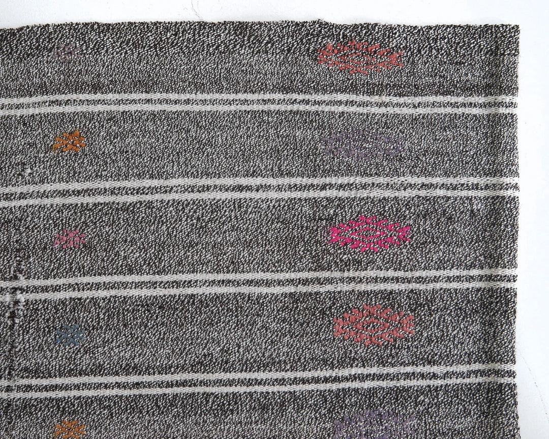 Gray Turkish Kilim Rug 6' 7" x 9' 8" Flat-Weave | No. VR90180