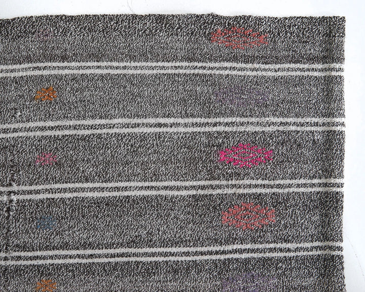 Gray Turkish Kilim Rug 6' 7" x 9' 8" Flat-Weave | No. VR90180