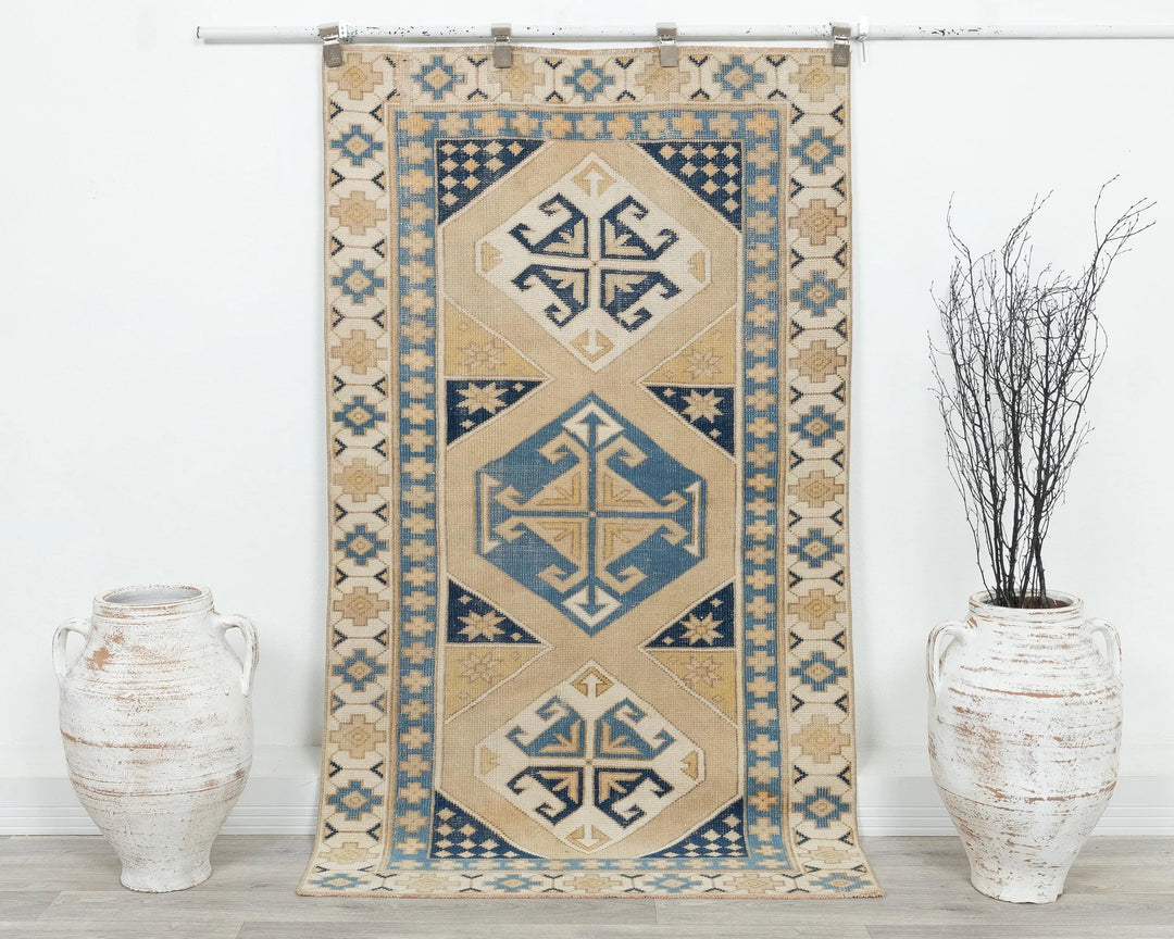 Oushak Rug 3' 3" x 5' 10" | No. VR90308