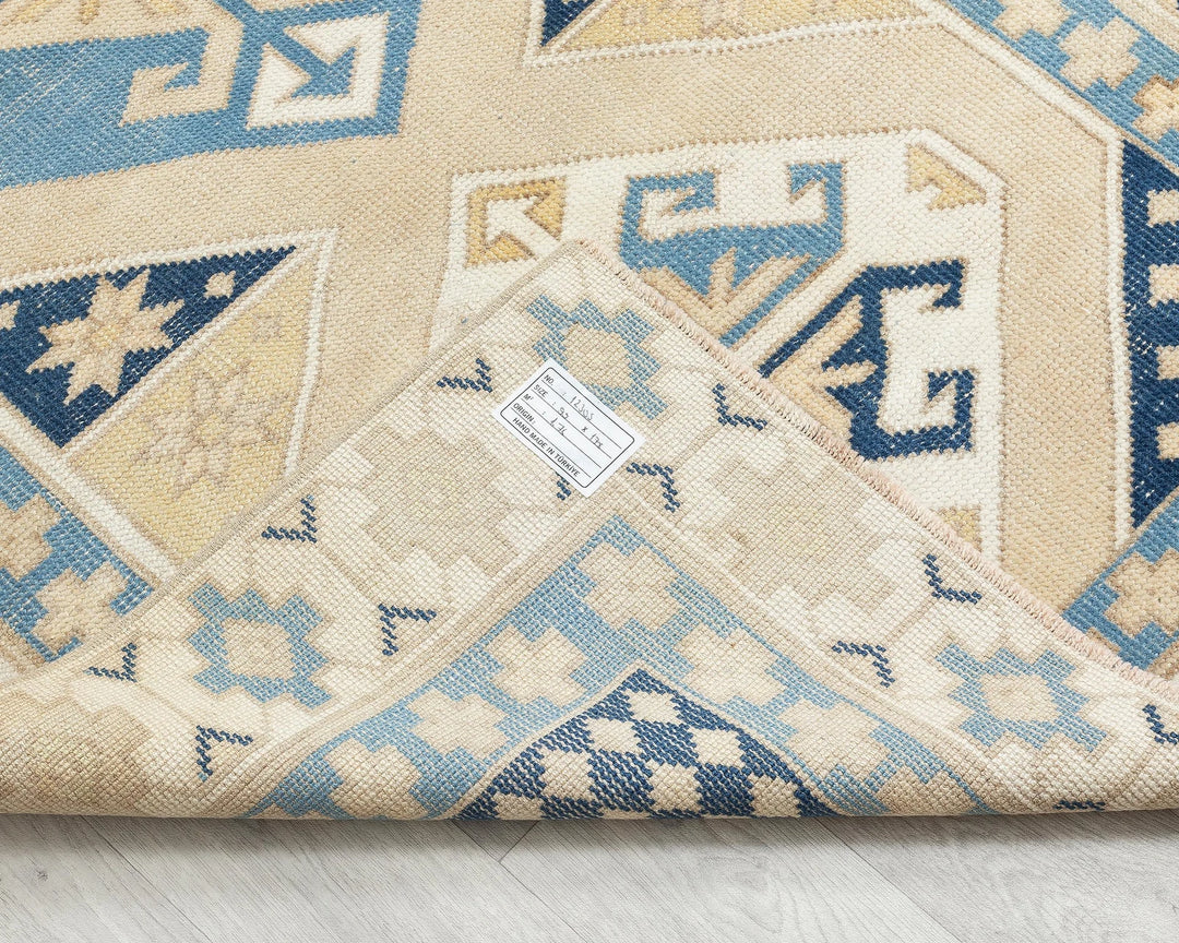 Oushak Rug 3' 3" x 5' 10" | No. VR90308