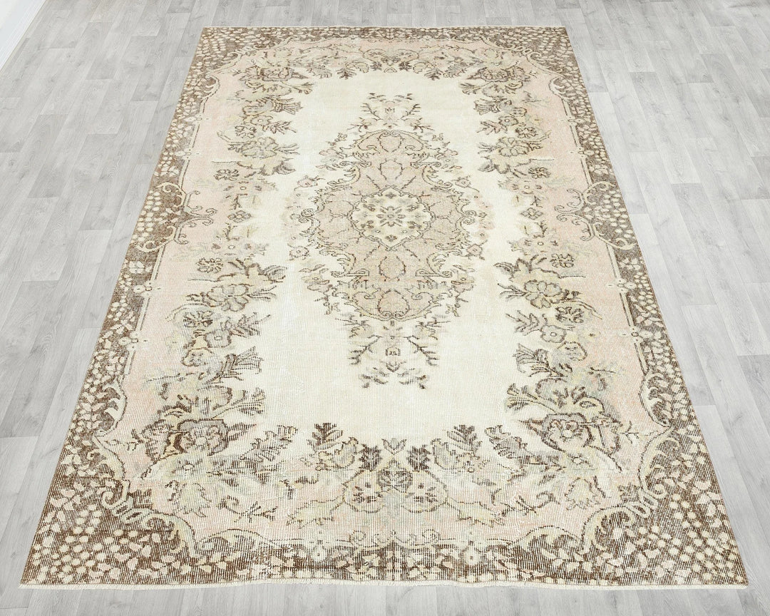 Multicolor Turkish Oushak Rug 8' 6" x 5' 9" Hand-Knotted | No. VR90363