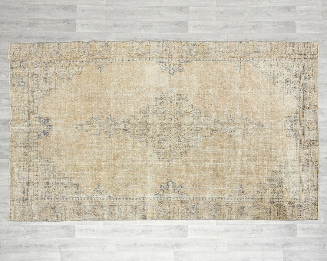 Faded Oushak Rug 5' 8" x 9' | No. VR90710