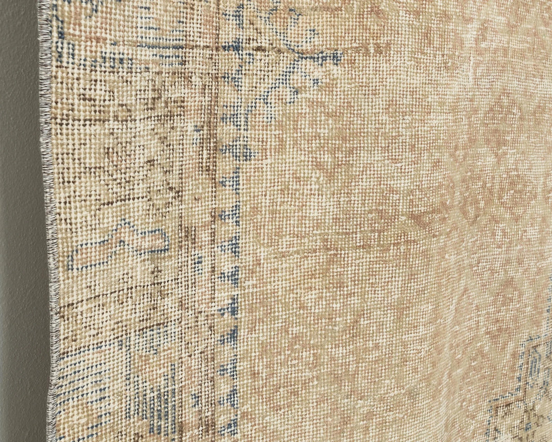 Faded Oushak Rug 5' 8" x 9' | No. VR90710