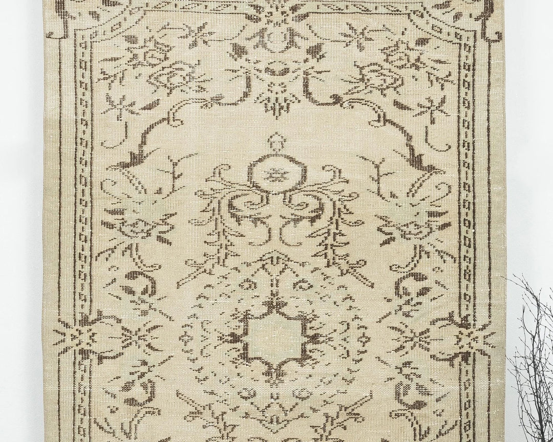Beige Turkish Oushak Rug 6'9" x 3'8" Hand-Knotted | No. VR90754