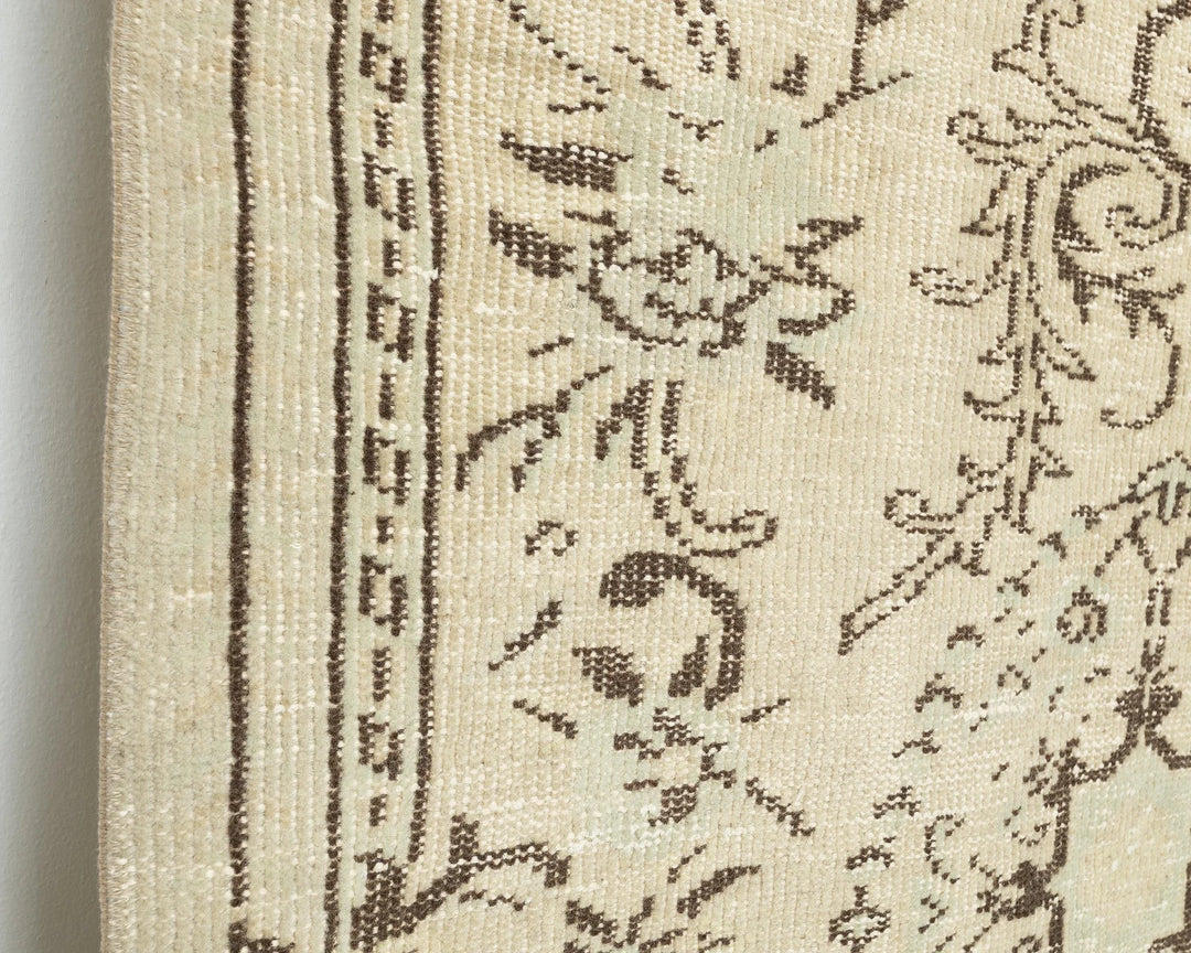 Beige Turkish Oushak Rug 6'9" x 3'8" Hand-Knotted | No. VR90754