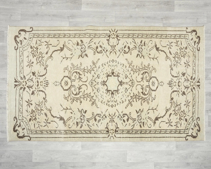 Beige Turkish Oushak Rug 6'9" x 3'8" Hand-Knotted | No. VR90754
