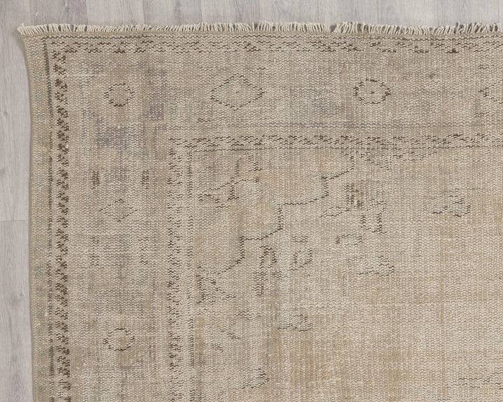 Beige Turkish Oushak Rug 6'11" x 9'11" Hand-Knotted | No. VR90956