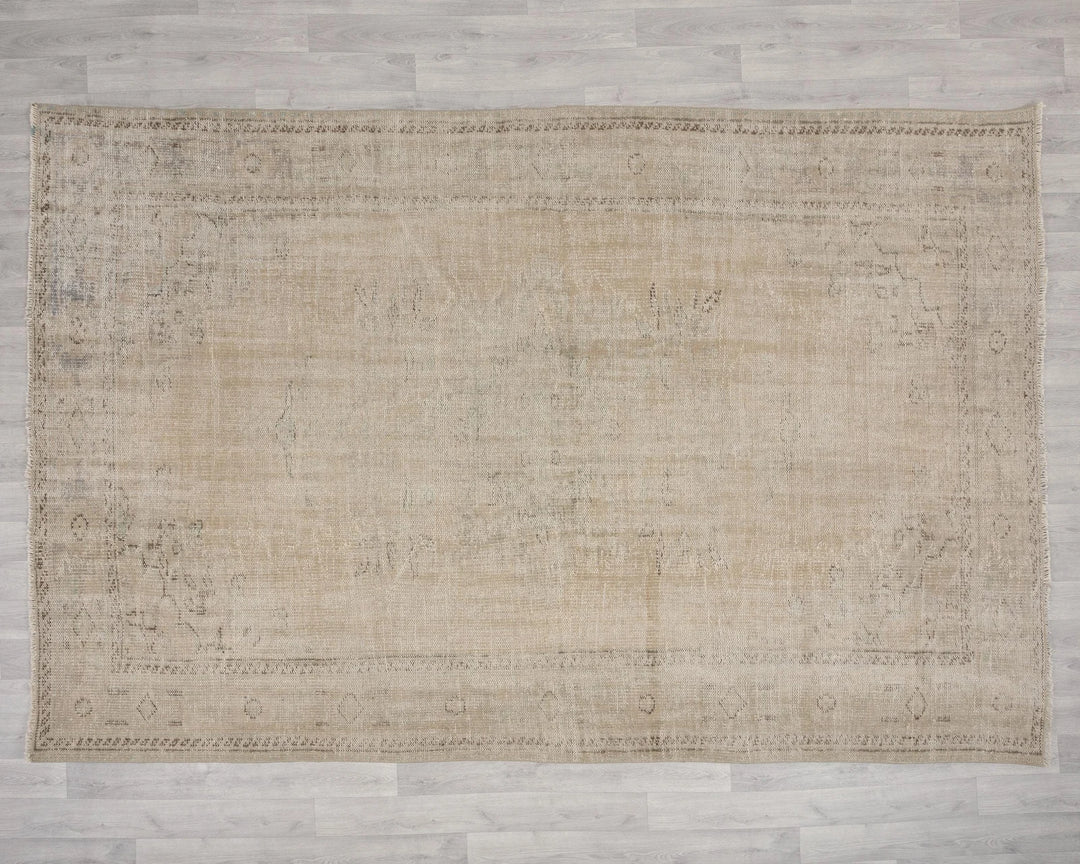 Beige Turkish Oushak Rug 6'11" x 9'11" Hand-Knotted | No. VR90956