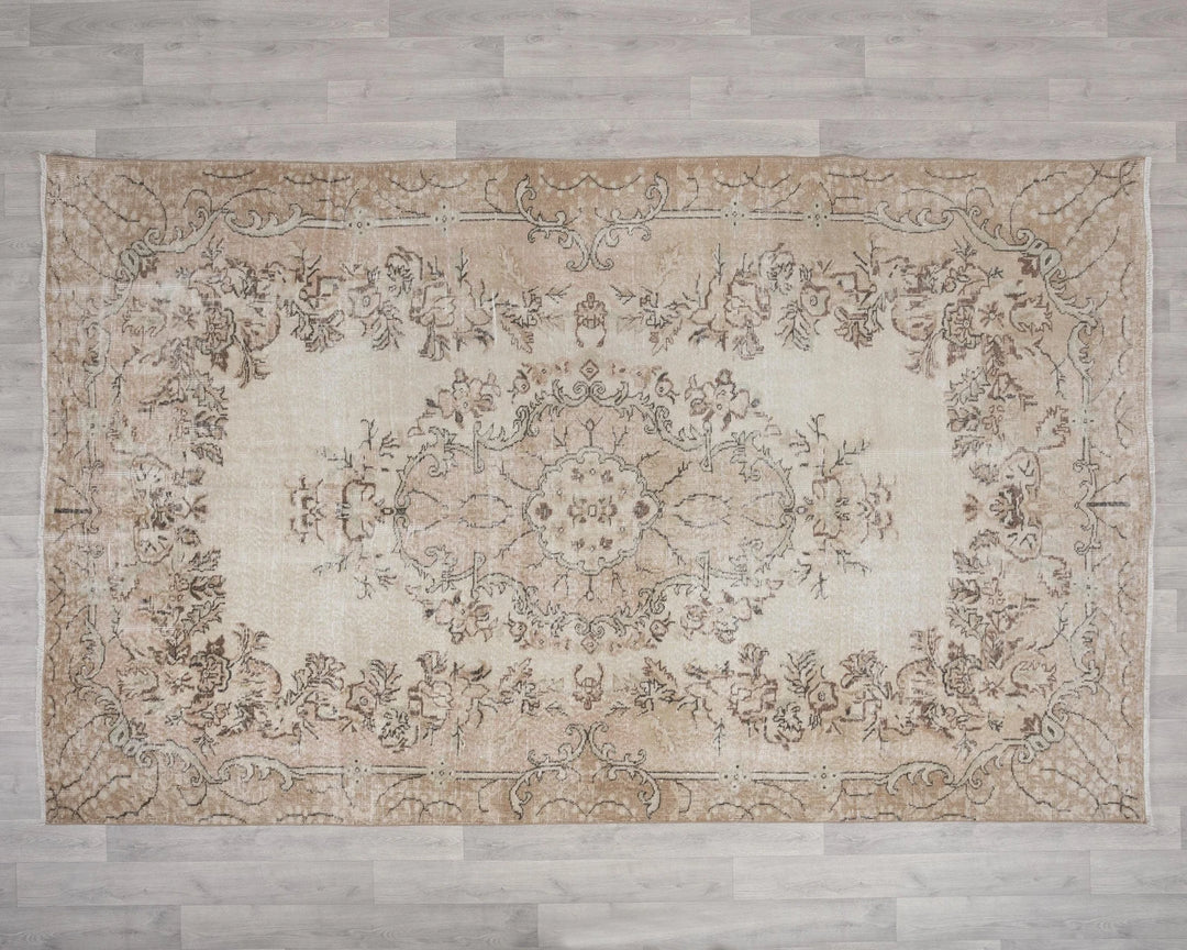 Beige Turkish Oushak Rug 6' 4" x 10' Hand-Knotted | No. VR91281