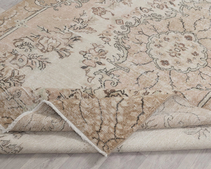 Beige Turkish Oushak Rug 6' 4" x 10' Hand-Knotted | No. VR91281