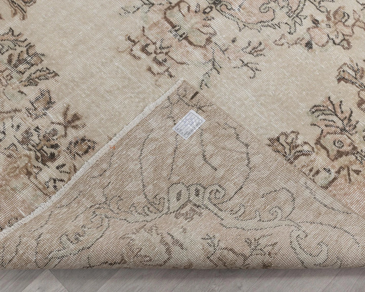 Beige Turkish Oushak Rug 6' 4" x 10' Hand-Knotted | No. VR91281