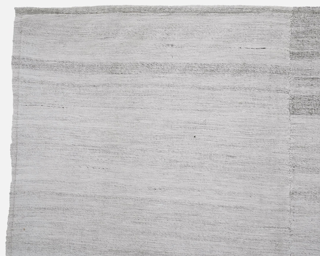 White Turkish Kilim Rug 5' 8" x 9' 3" Flat-Weave | No. VR91351