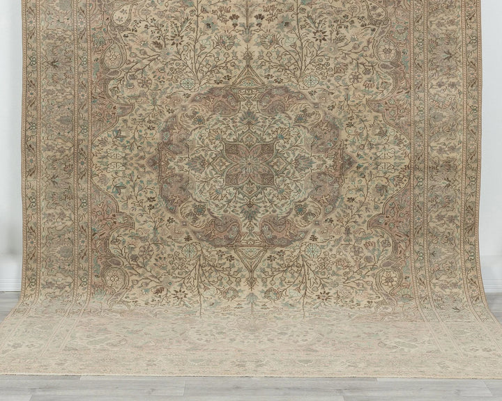 Oushak Rug 6' 6" x 9' 6" | No. VR91464