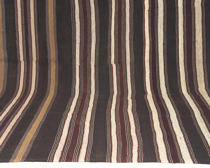Brown Turkish Kilim Rug 6'10" x 11'2" Flat-Weave | No. VR92177