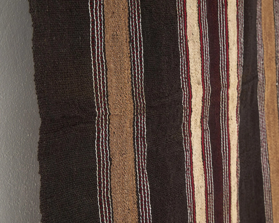 Brown Turkish Kilim Rug 6'10" x 11'2" Flat-Weave | No. VR92177