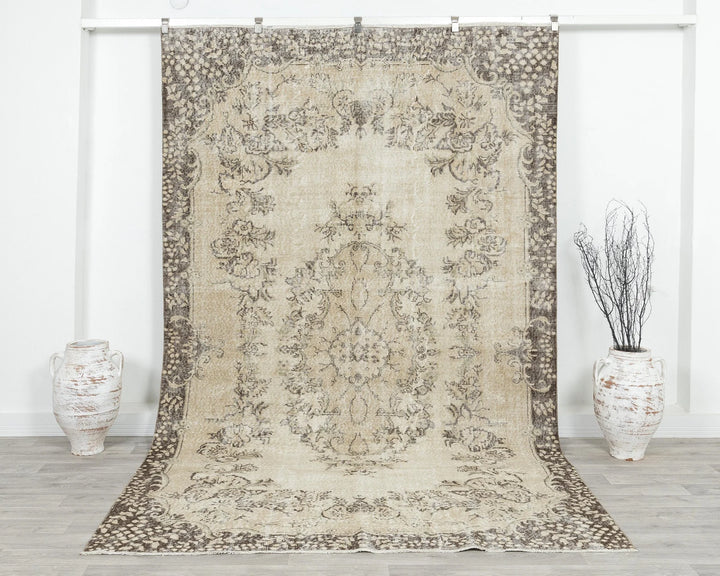 Multicolor Turkish Oushak Rug 6'5" x 10'4" Hand-Knotted | No. VR92325