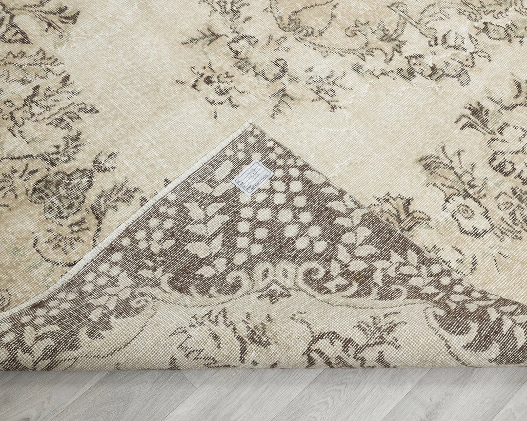 Multicolor Turkish Oushak Rug 6'5" x 10'4" Hand-Knotted | No. VR92325