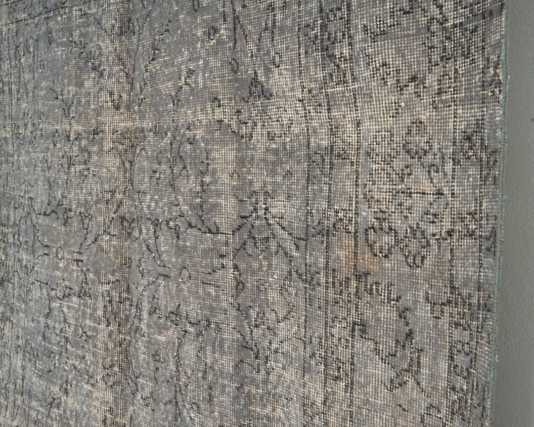 Gray Turkish Oushak Rug 8' 2" x 4' 9" Hand-Knotted | No. VR92342