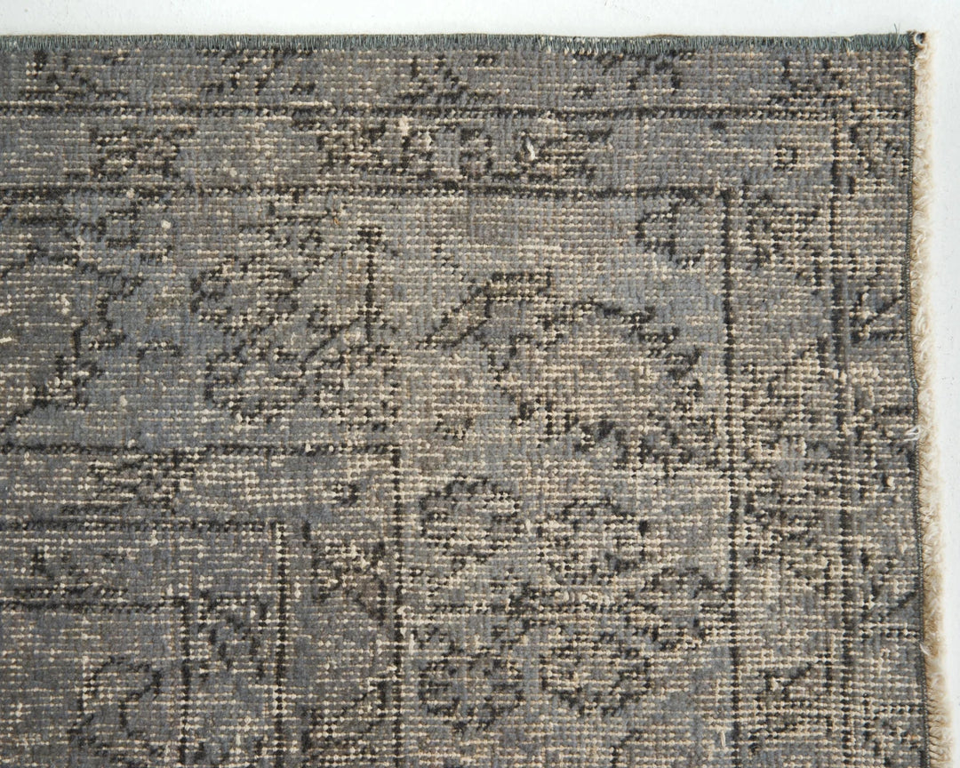 Gray Turkish Oushak Rug 8' 2" x 4' 9" Hand-Knotted | No. VR92342