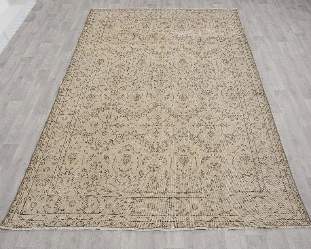 Beige Turkish Oushak Rug 6' 3" x 10' Hand-Knotted | No. VR92677