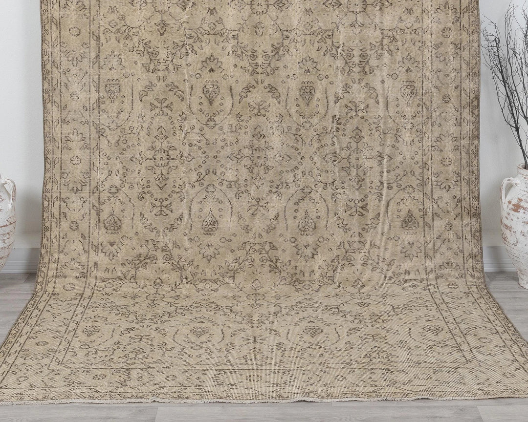 Beige Turkish Oushak Rug 6' 3" x 10' Hand-Knotted | No. VR92677